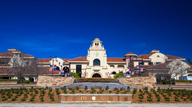 Temecula:  Sippin, Swingin and Wilderness Lakes