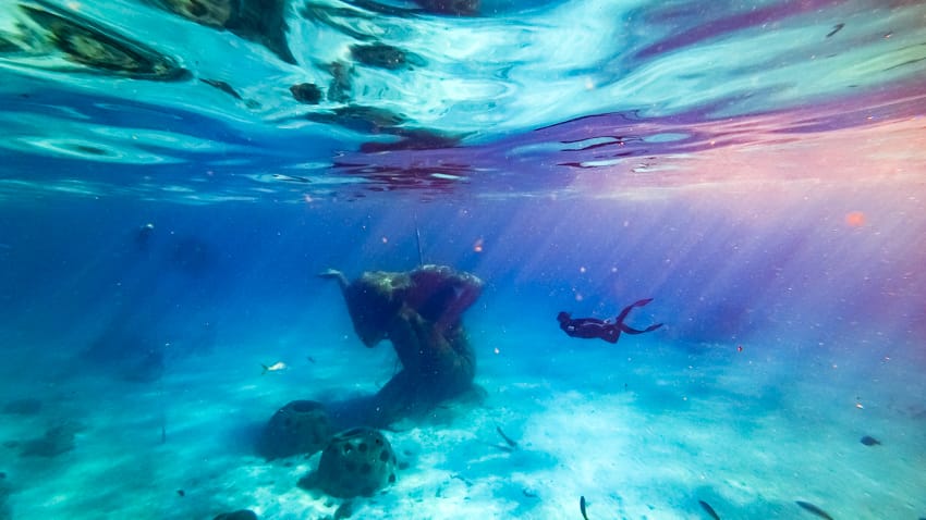 Nassau – Jaws Beach & World’s Largest Underwater Sculpture
