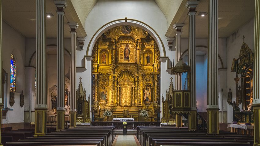 historic churches of panama